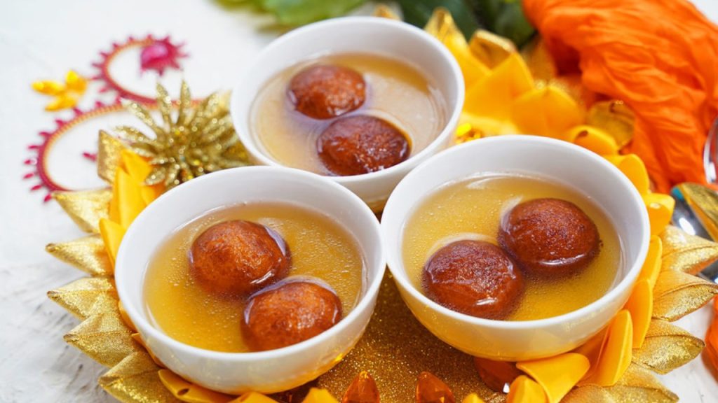 The current image has no alternative text. The file name is: gulab.jpg